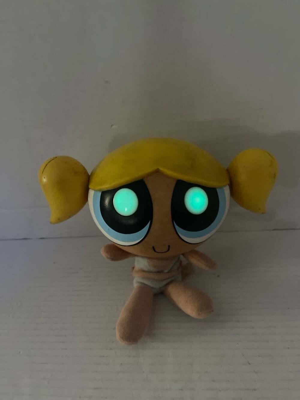 Vintage 1999 Trendmasters The Powerpuff Girls Bubbles Light-Up Plush Doll